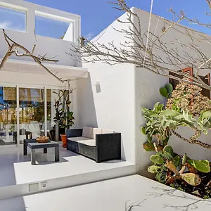 https://villa-el-piloto-by-best-holidays-fuerteventura.in-canary-islands.com